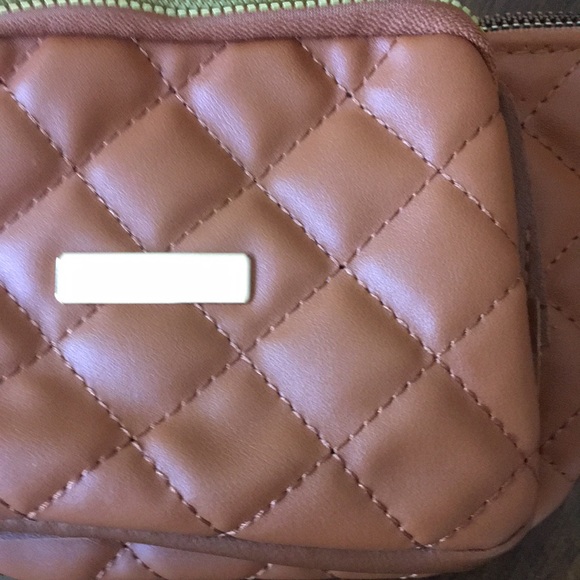 NWOT Quilted Belt Bag - Picture 3 of 7